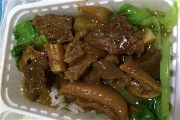 回味鸡快餐总部