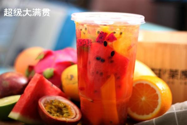 澜泊湾奶茶加盟店